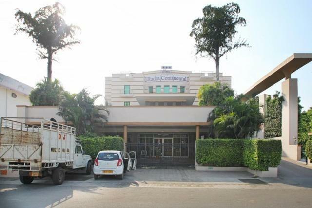Hotel Rudra Continental Rudrapur Exterior foto