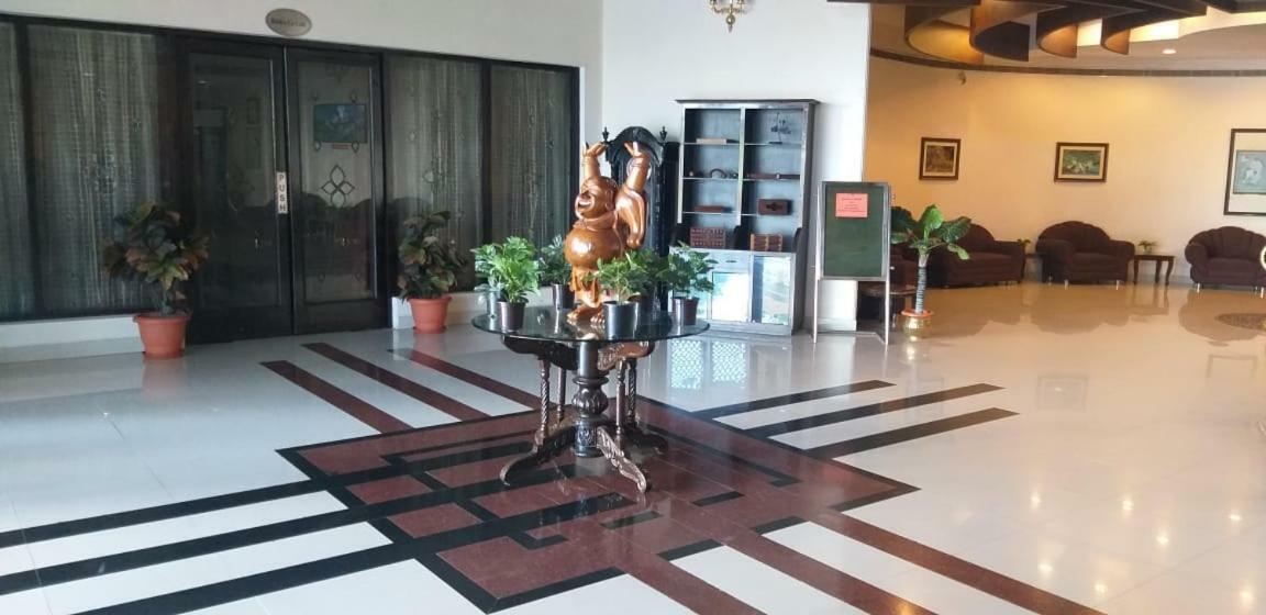 Hotel Rudra Continental Rudrapur Exterior foto